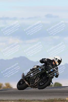 media/Nov-16-2025-Race Pace (Sun) [[8c5fa54630]]/Non Verified Riders (1st 20 Minutes)/7-Turn 9 Entry (210pm)/